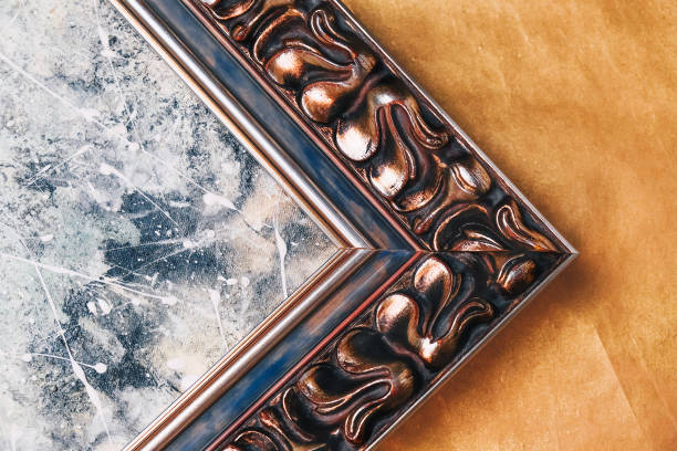 Classic Baguette Frame 2